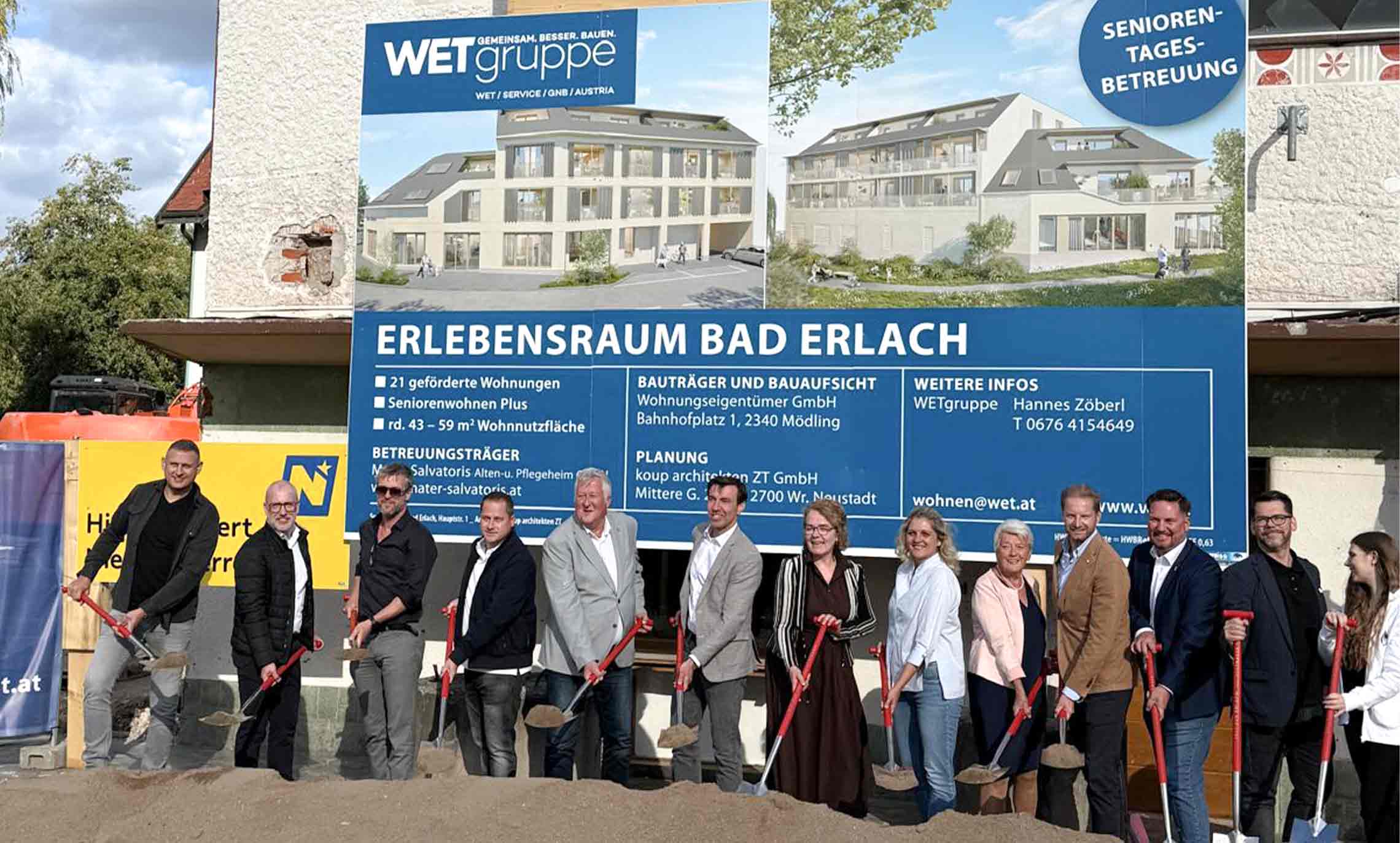 Spitzhacken bei Spatenstich für Wohnprojekt in Bad Erlach