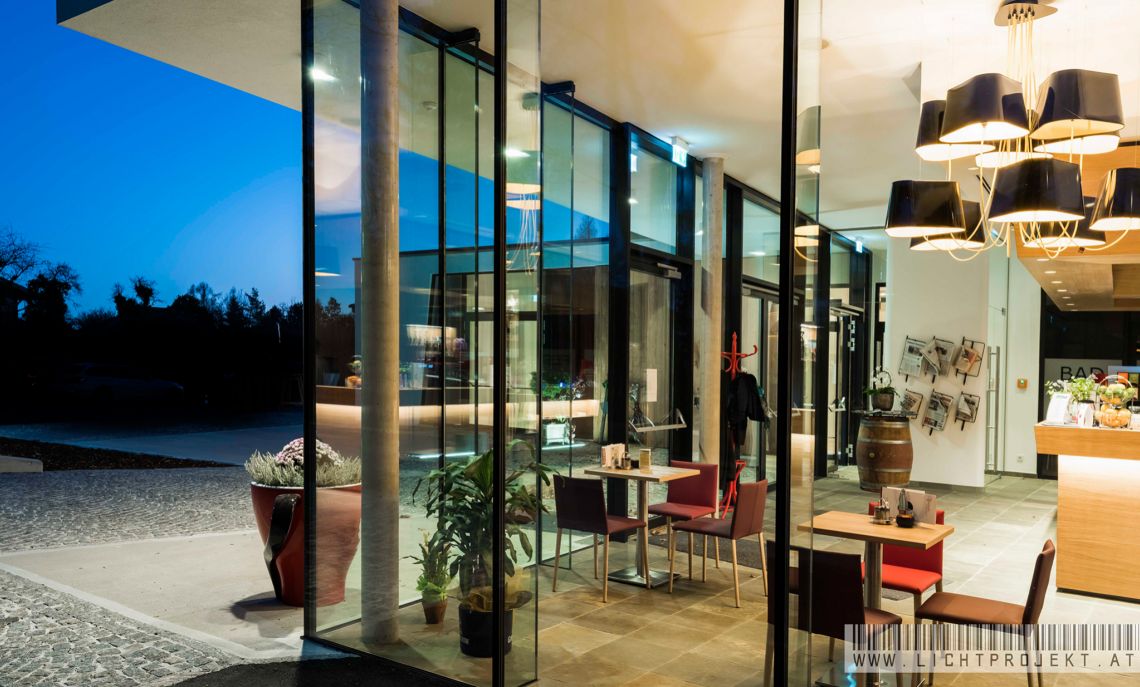cafe reataurant hubertushof hotel übersberger koup krupa architekt goldene kelle cool restaurant gasthaus